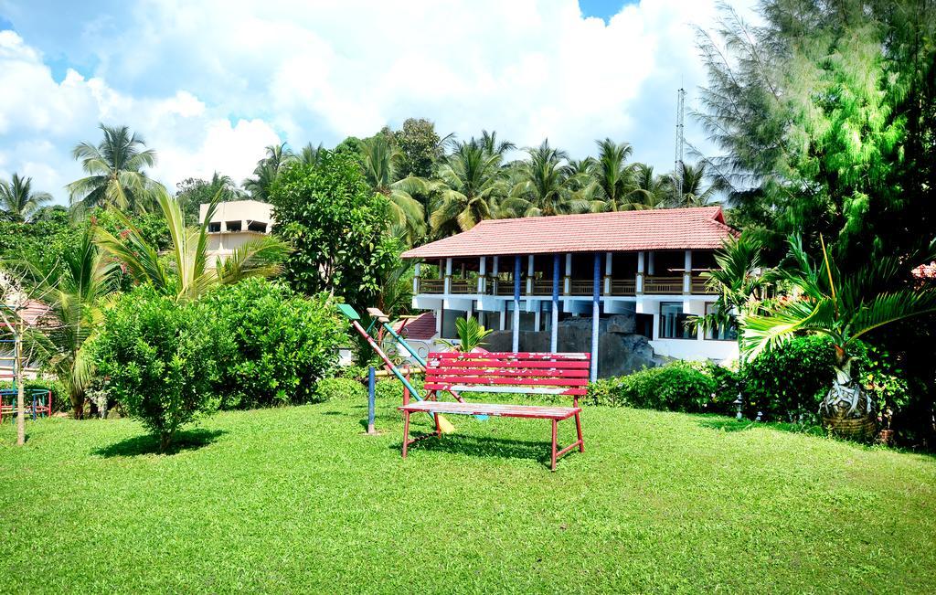 Vascodagama Beach Resort Kappad Buitenkant foto