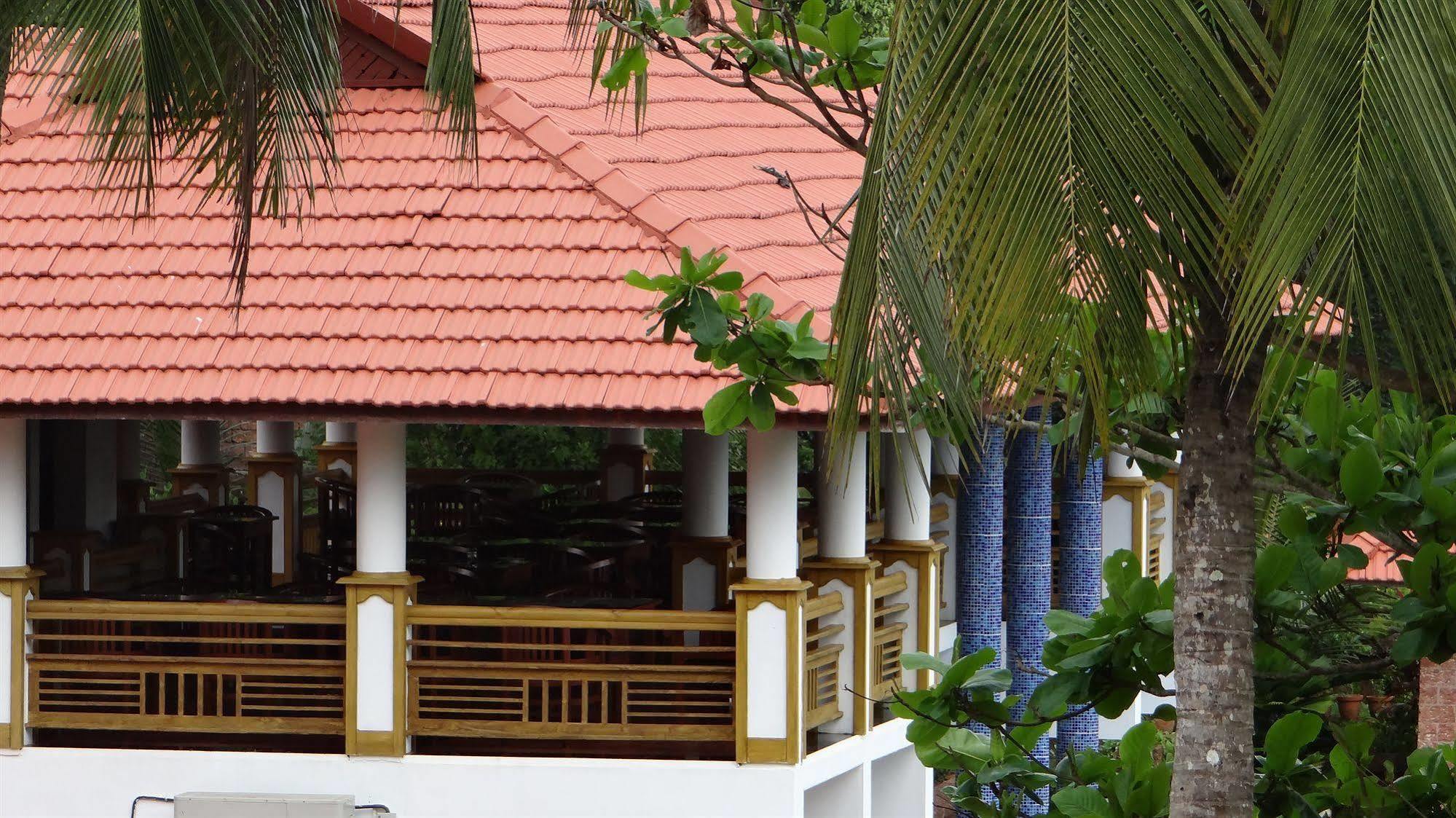 Vascodagama Beach Resort Kappad Buitenkant foto