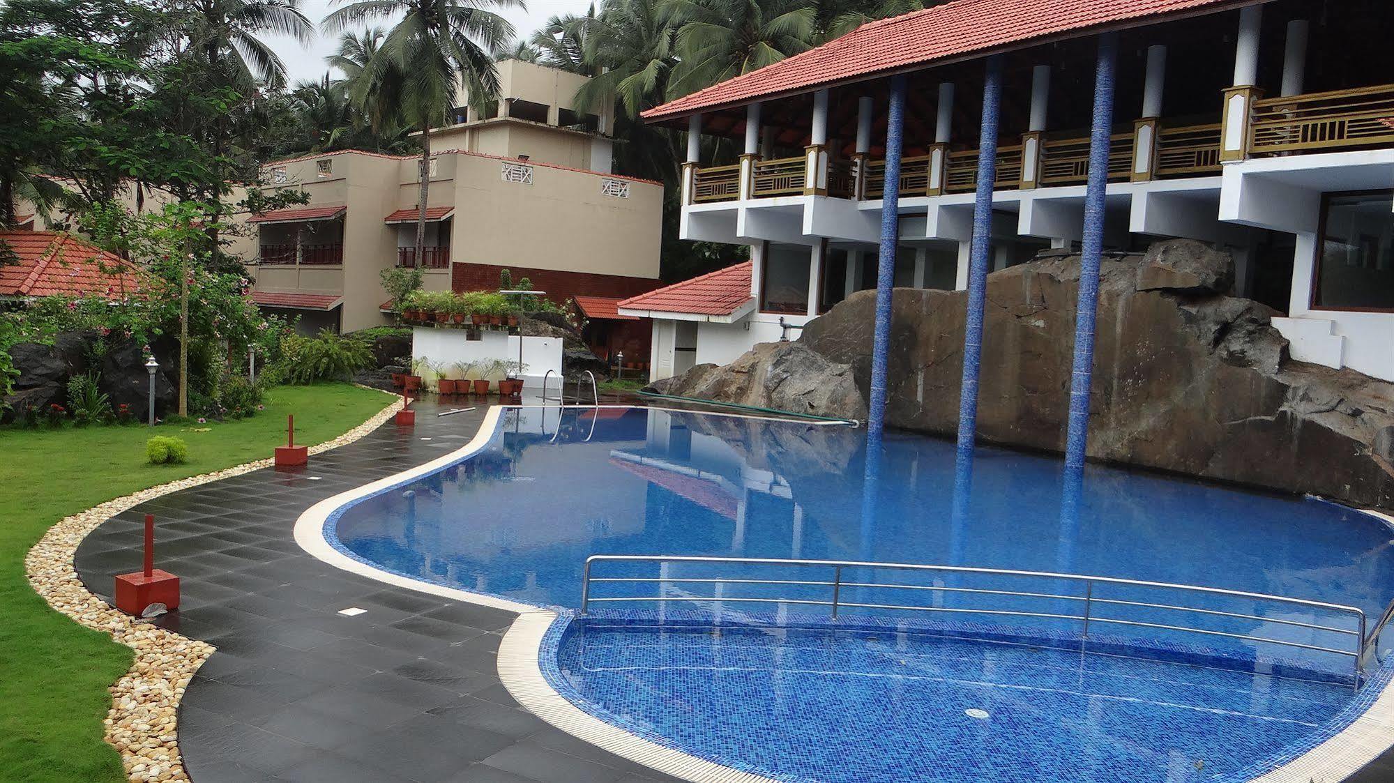 Vascodagama Beach Resort Kappad Buitenkant foto